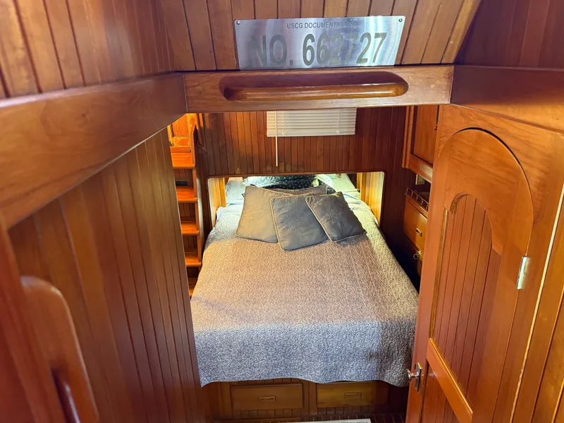 Slide: The Image of DeFever 41 1983 - 24