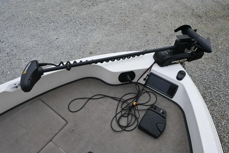 Slide: The Image of 2007 Ranger 1760 Angler boat with Minn Kota trolling motor on deck. - 6