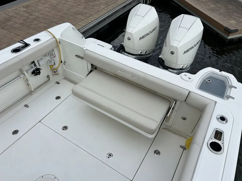 Slide: The Image of Boston Whaler 285 Conquest 2019 - 11