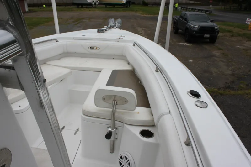 Slide: The Image of 2012 Sea Hunt Gamefish 27 with Yamaha four-stroke engines on a trailer. - 12