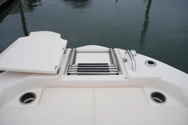 Slide: The Image of 2015 Grady-White 251 Coastal Explorer boat deck with ladder and fittings. - 40