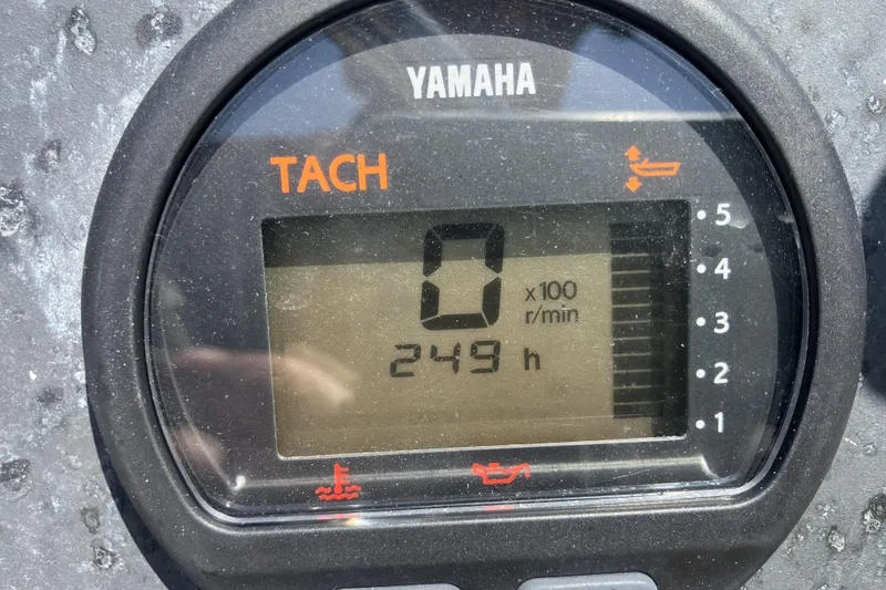 Slide: The Image of Yamaha tachometer displaying 0 RPM and 249 hours on a 1983 Boston Whaler 17 Montauk. - 22