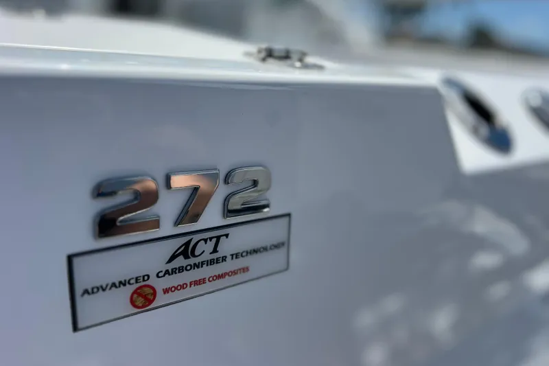 Slide: The Image of 2023 Blackfin 272 DC boat with Advanced Carbonfiber Technology badge. - 23