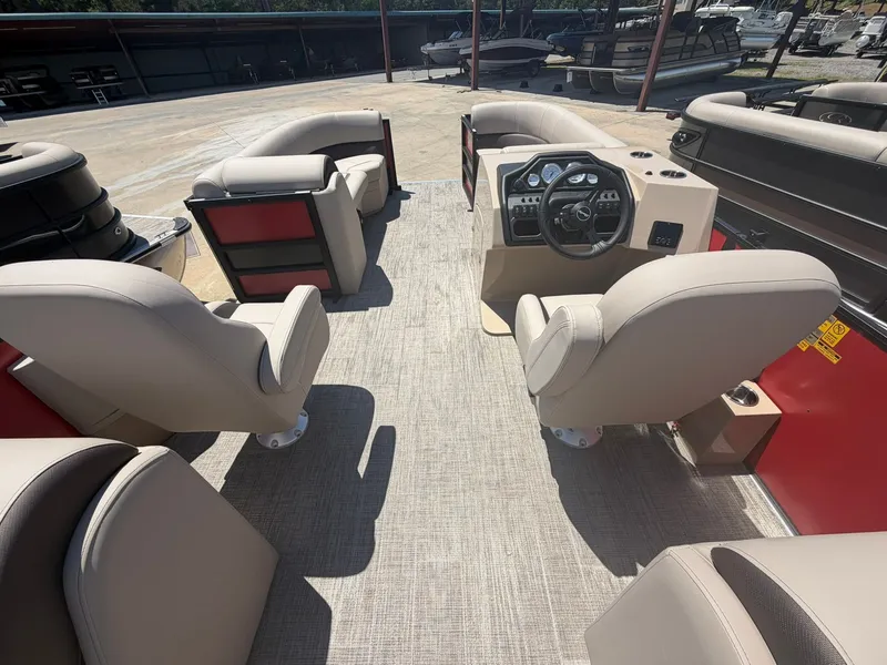 Slide: The Image of Bentley Pontoons Legacy 223 SPORT3 Navigator 2026 - 5