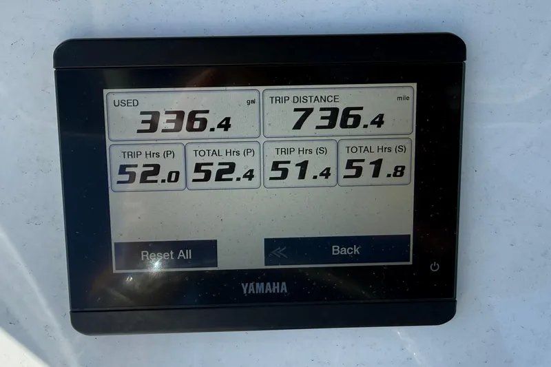 Slide: The Image of Yamaha display showing fuel usage and trip data for Bluewater 25t, 2025 model. - 35