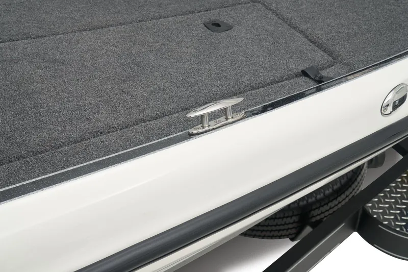 Slide: The Image of Triton 19 TrX Patriot 2025 - 43