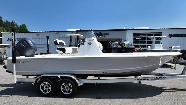 The Image of Tidewater Bay Max 2110 2026 - 1