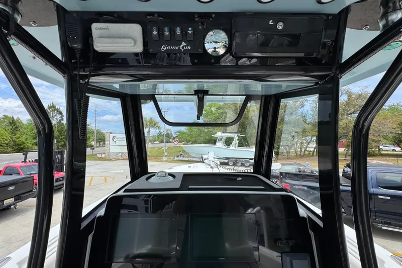 Slide: The Image of Interior view of 2020 Sea Hunt Gamefish 30 Forward Seating boat cockpit. - 32