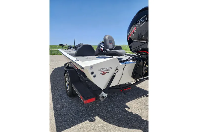 Slide: The Image of 2023 Tracker Pro Team 195 TXW Tournament Edition boat on trailer, rear view. - 6