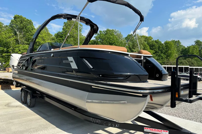 Slide: The Image of 2026 Bennington 27 QXFBWA T2 pontoon boat on trailer. - 6
