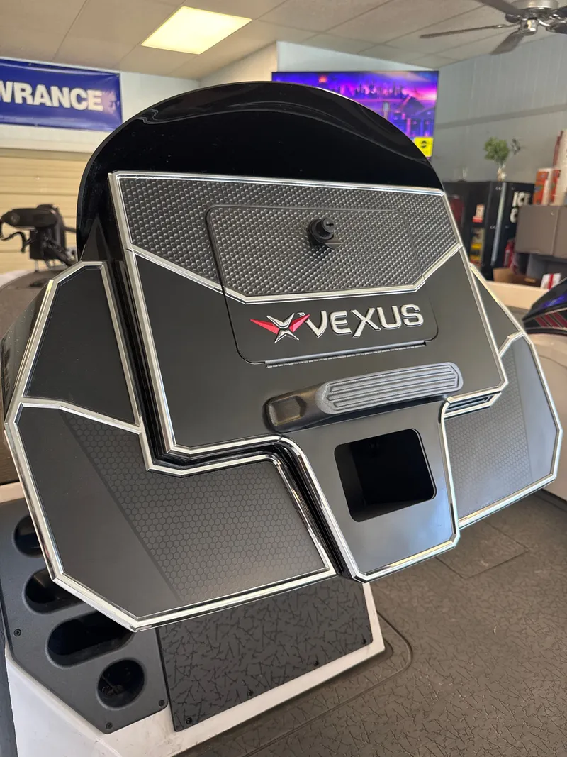 Slide: The Image of Rear view of 2025 Vexus VXs21 with sleek design. - 28