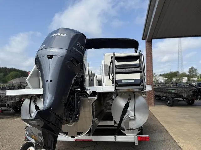 Slide: The Image of Veranda Vr235rcp 2026 pontoon boat with powerful outboard motor. - 10