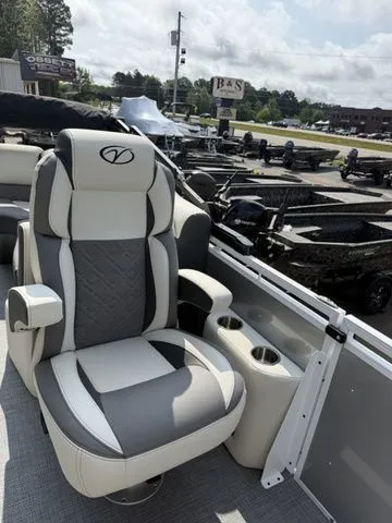 Slide: The Image of 2026 Veranda Vr235rcp boat seat with cup holders. - 20