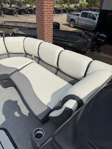 Slide: The Image of Luxurious seating on Veranda Vr235rcp pontoon boat, model year 2026. - 24