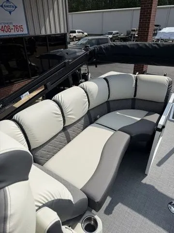Slide: The Image of Luxurious seating in Veranda Vr235rcp pontoon boat, 2026 model. - 33