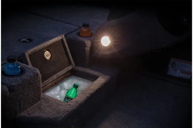 Slide: The Image of Tracker Pro Team 190 TX 2021 with illuminated drink holder. - 20