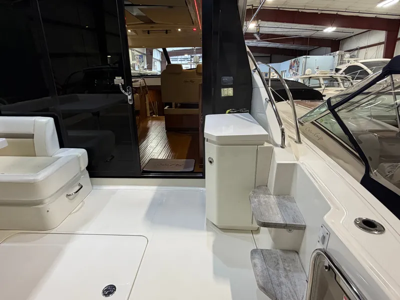 Slide: The Image of Interior view of a 2015 Sea Ray Sundancer 510 yacht. - 11