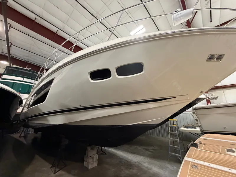 Slide: The Image of 2015 Sea Ray Sundancer 510 yacht in storage facility. - 3