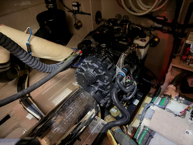 Slide: The Image of Engine room of 2015 Sea Ray Sundancer 510 yacht. - 45