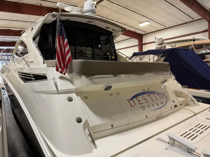 Slide: The Image of 2015 Sea Ray Sundancer 510 yacht in a warehouse. - 6
