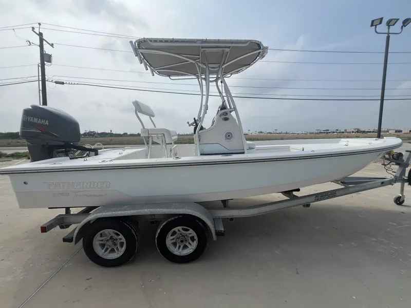 Slide: The Image of 2008 Pathfinder 2200 Tournament Edition boat on trailer. - 7