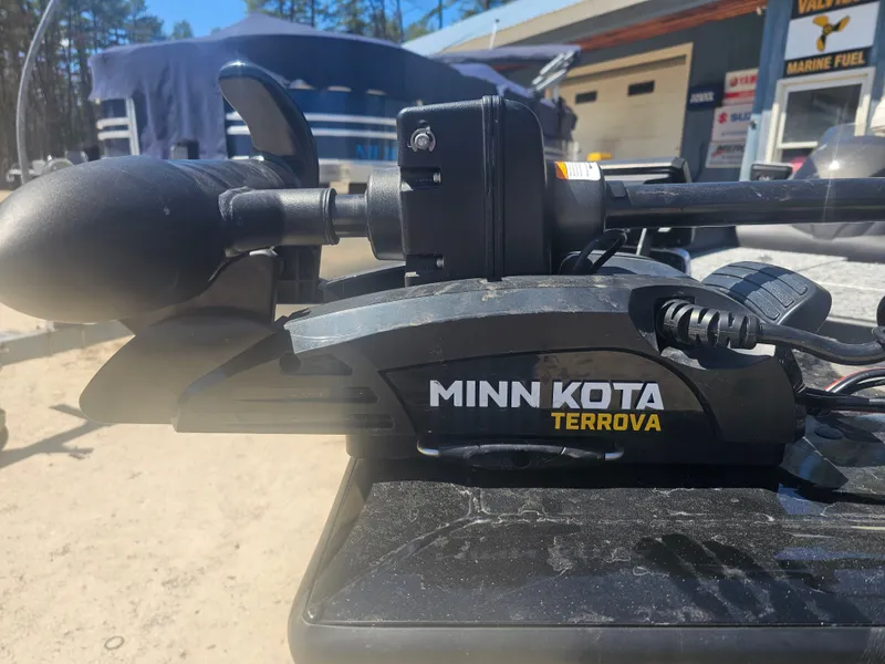 Slide: The Image of Minn Kota Terrova on Tracker Proteam 175, year 2025. - 6