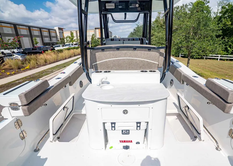 Slide: The Image of Interior view of Sea Hunt ULTRA 285CB boat, model year 2026. - 16