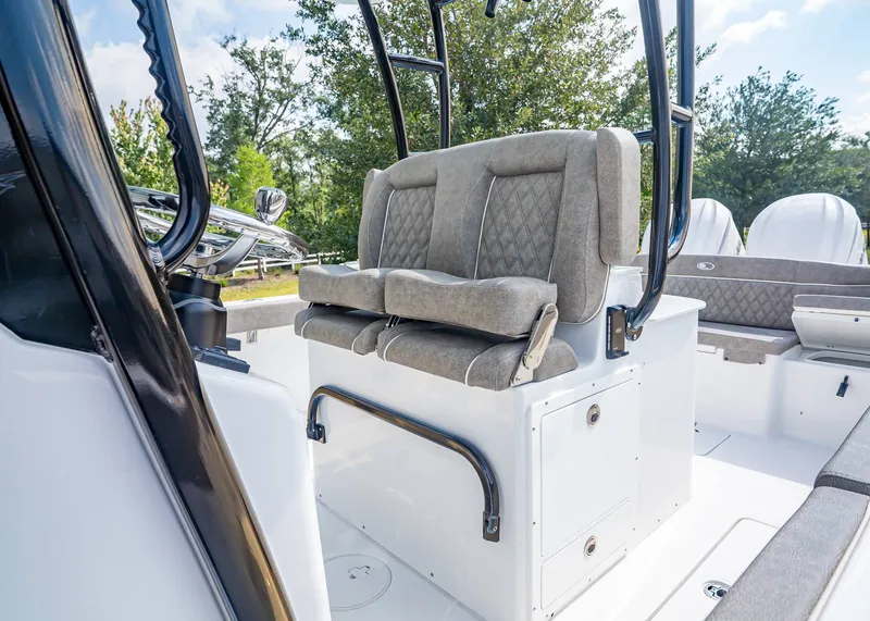 Slide: The Image of Interior of 2026 Sea Hunt ULTRA 285CB with cushioned seating. - 18