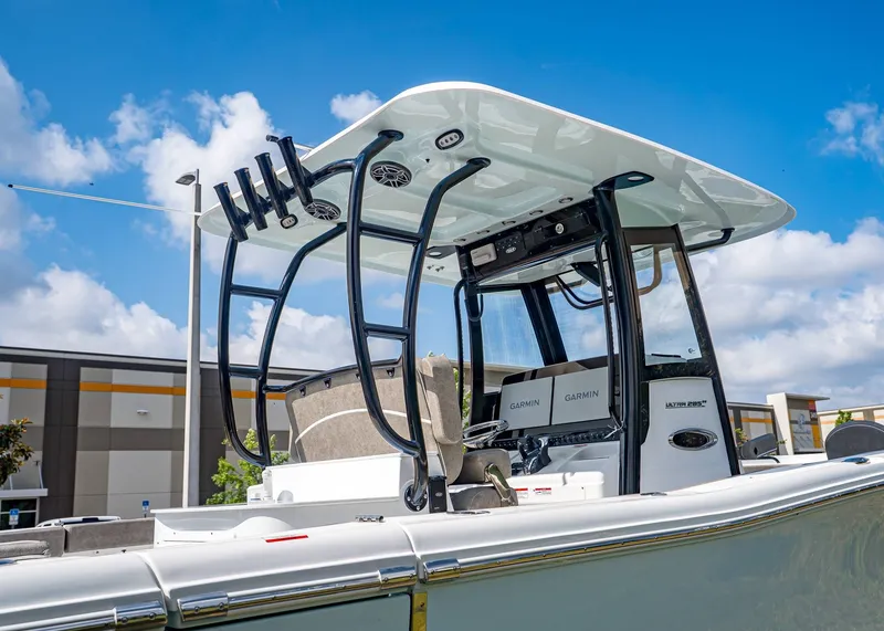Slide: The Image of Sea Hunt ULTRA 285CB 2026 boat with modern features. - 6