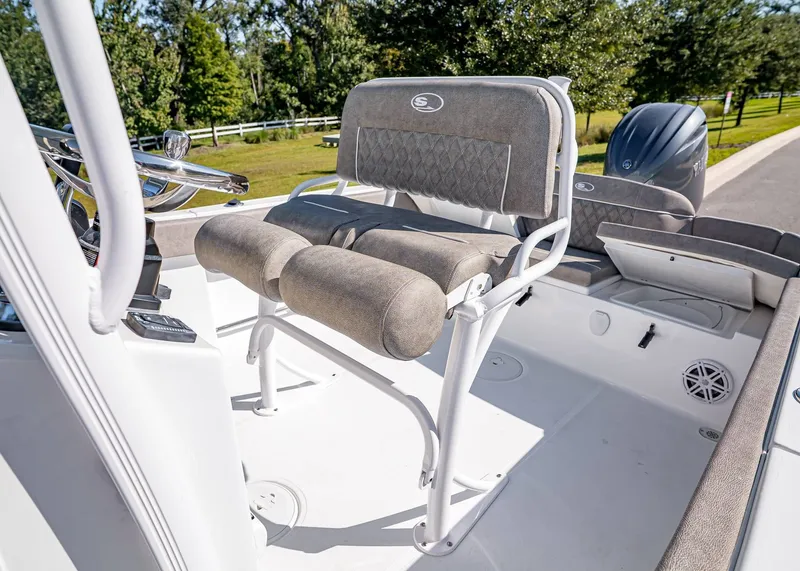 Slide: The Image of Interior of Sea Hunt Ultra 229 boat, model year 2026. - 19