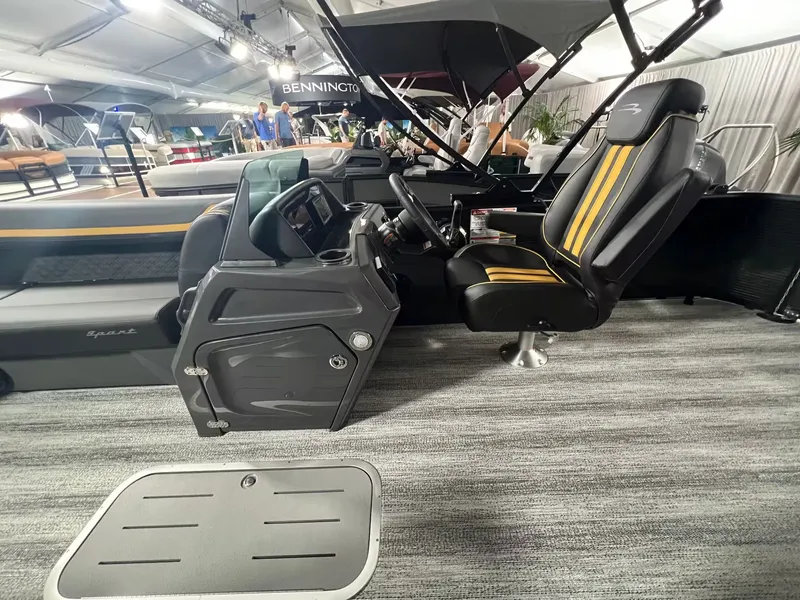 Slide: The Image of Interior of Bennington 23SL 2027 with modern helm station. - 7