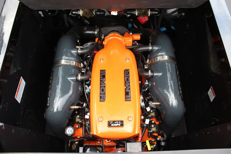 Slide: The Image of MasterCraft XStar S 2022 - 19