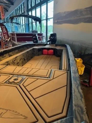 Slide: The Image of Grizzly G1650T DB 2026 - 13