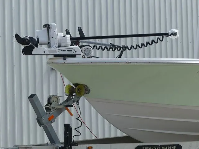 Slide: The Image of Sportsman Masters 227 Bay Boat 2021 - 14