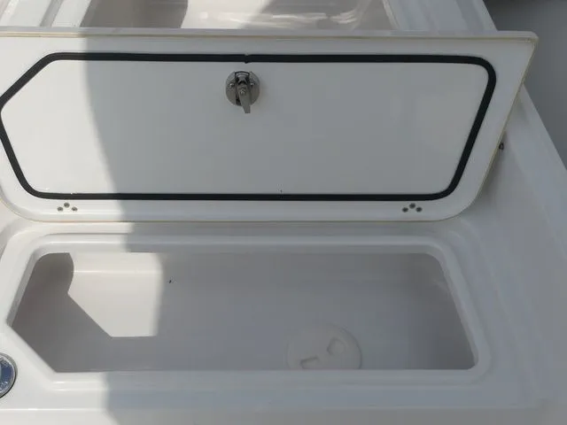 Slide: The Image of Sportsman Masters 227 Bay Boat 2021 - 38