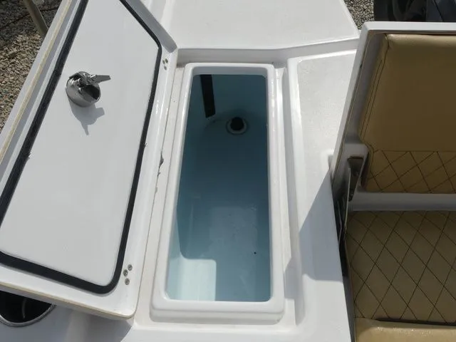 Slide: The Image of Sportsman Masters 227 Bay Boat 2021 - 44