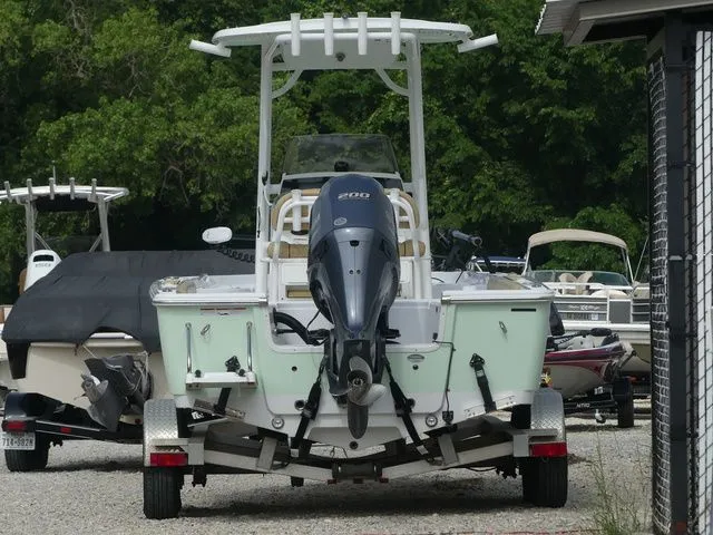 Slide: The Image of Sportsman Masters 227 Bay Boat 2021 - 6