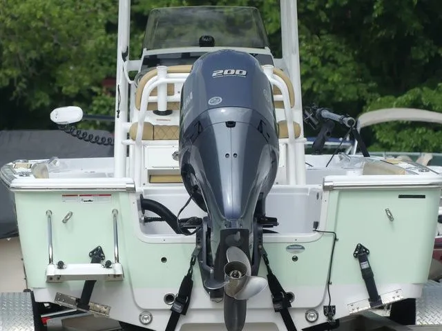 Slide: The Image of Sportsman Masters 227 Bay Boat 2021 - 7
