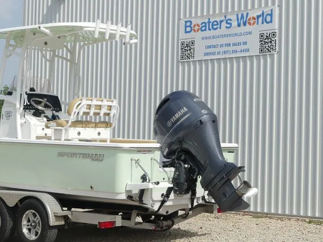 Slide: The Image of Sportsman Masters 227 Bay Boat 2021 - 8
