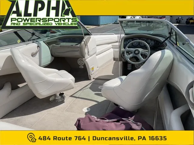 Slide: The Image of Crownline Boats 202 BR 2000 - 5