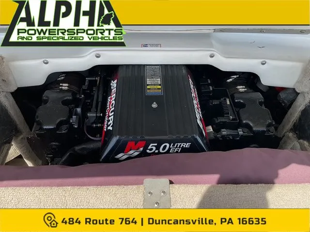 Slide: The Image of Crownline Boats 202 BR 2000 - 7