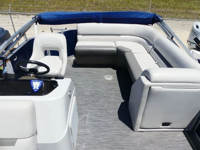 Slide: The Image of Tracker Targa V-18 Combo 2016 - 15