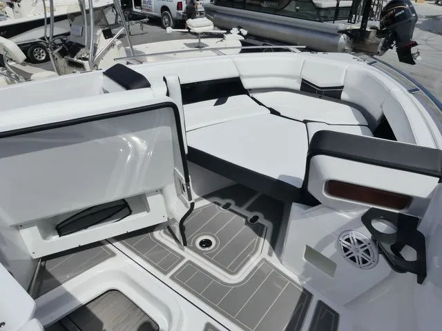 Slide: The Image of Monterey Elite 27 OB 2026 - 22