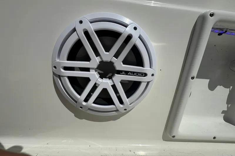 Slide: The Image of JL Audio speaker on 2017 NauticStar 211 Angler boat. - 13