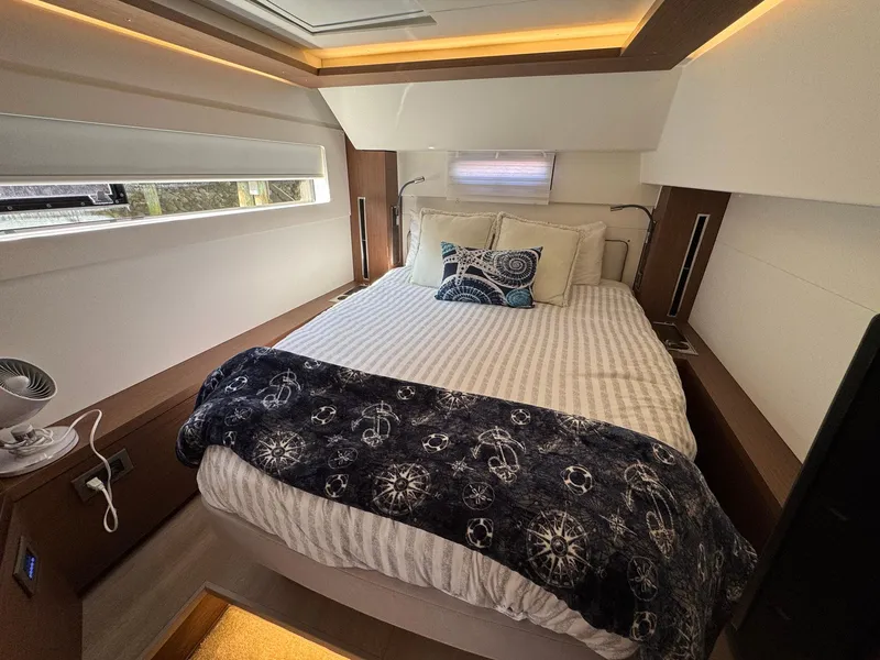 Slide: The Image of Lagoon 46 2022 - 71