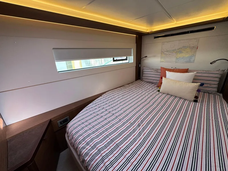 Slide: The Image of Lagoon 46 2022 - 80