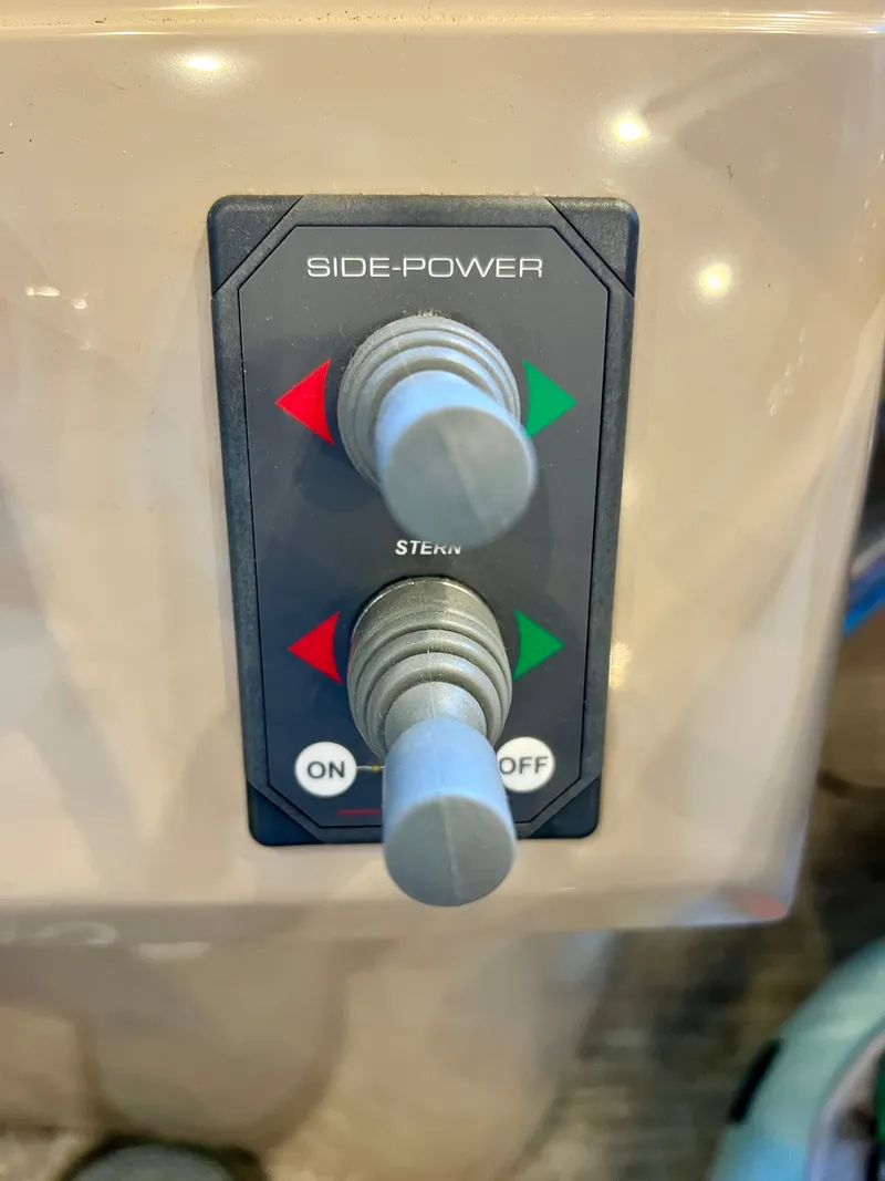 Slide: The Image of Marquis 59 2005 - 50