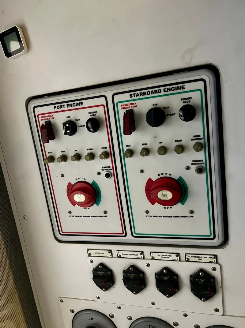 Slide: The Image of Marquis 59 2005 - 79