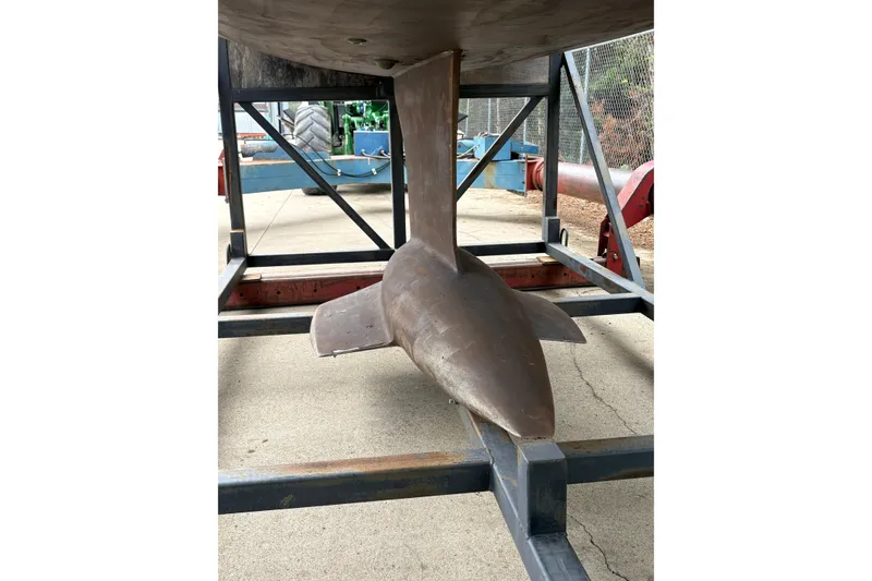 Slide: The Image of Keel of 2017 Jeanneau Sun Odyssey 349 sailboat on a trailer. - 8