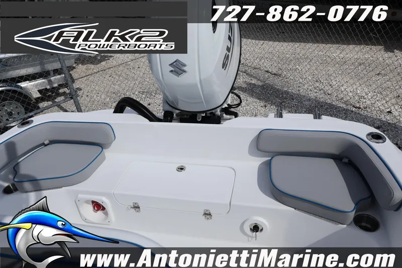 Slide: The Image of 2026 ALK2 Powerboats 22 CRS with Suzuki engine, showcased by Antonietti Marine. - 10